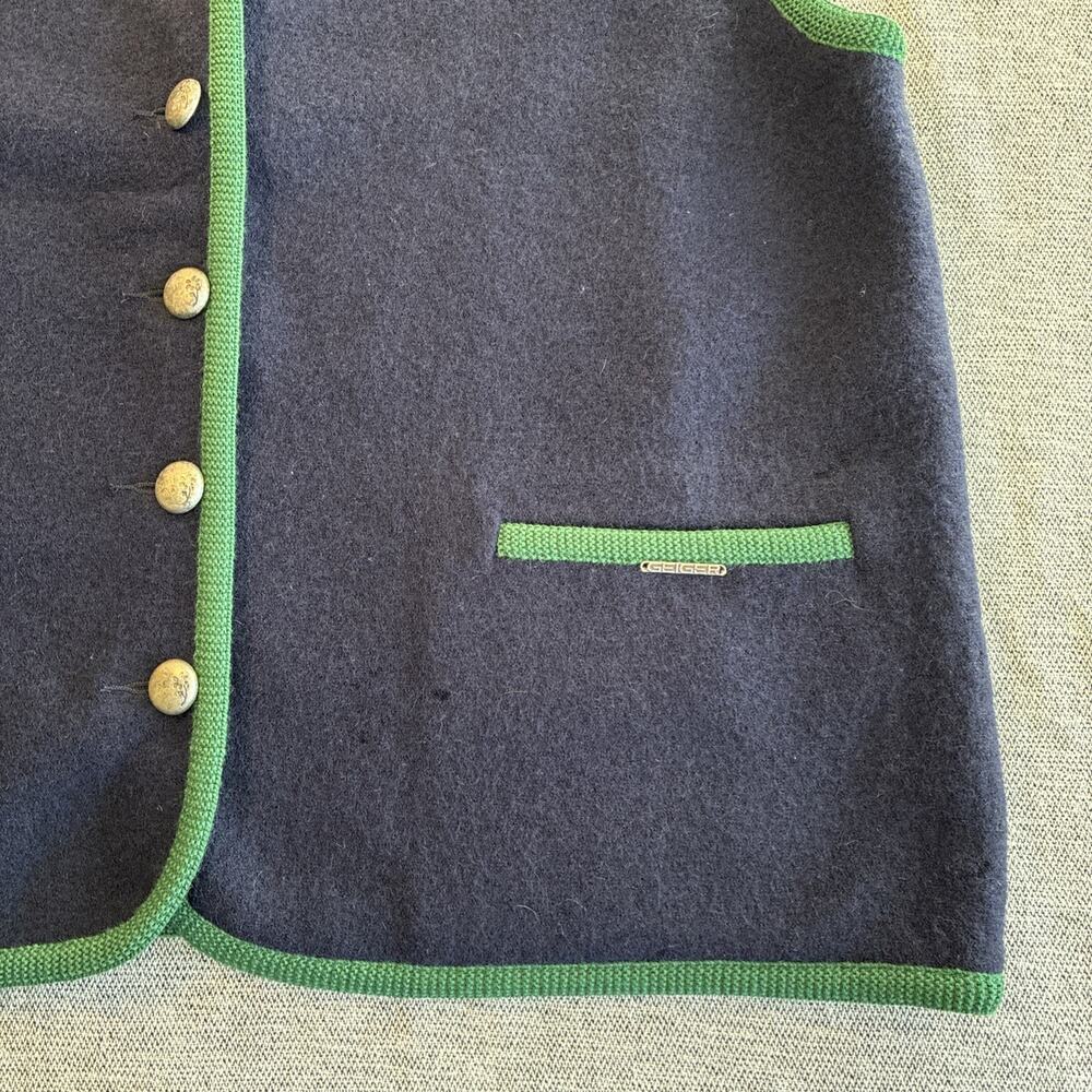 VTG Geiger Women's Sz48 Pure New Wool Sweater Vest Farmers Mushrooms Embroidered - Picture 3 of 16